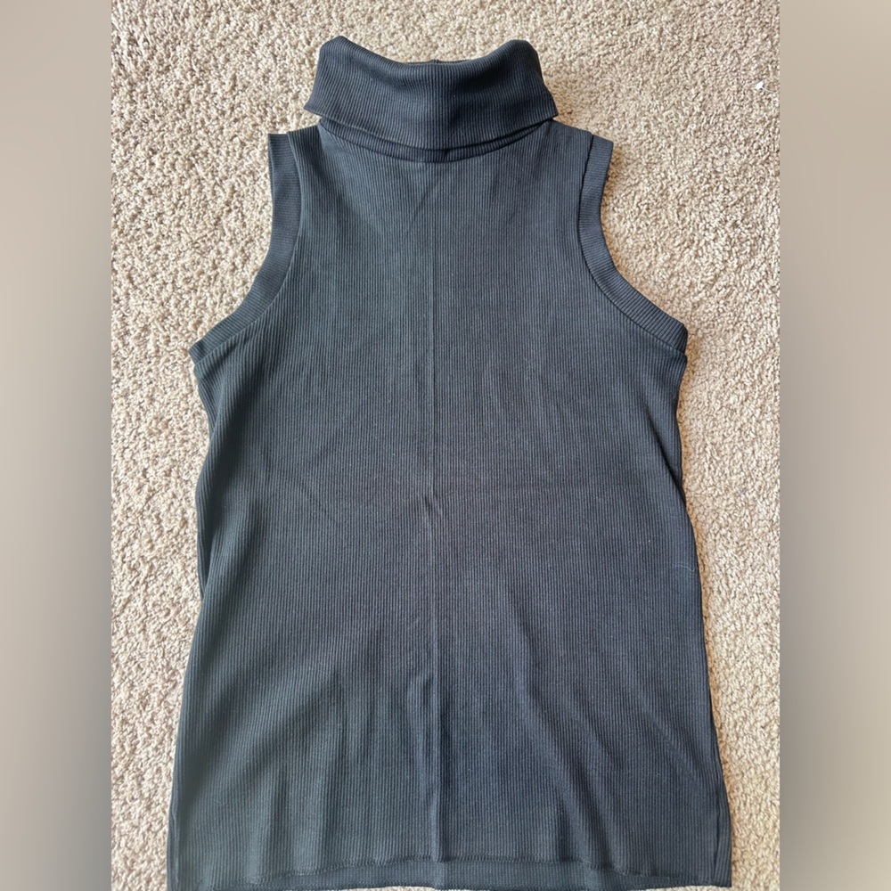 Henri Bendel Dark Gray Knit Top